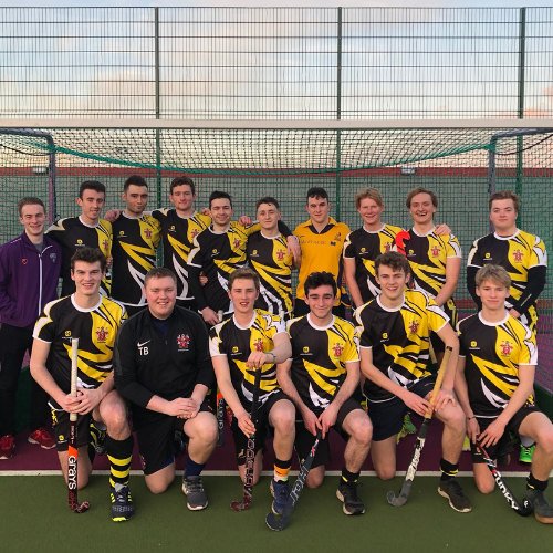 Van Mildert men's hockey team photo